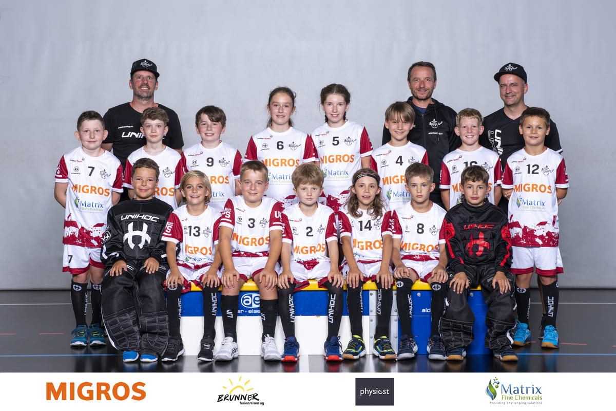 Junioren D weiss_UHC Sarganserland_Saison 2025-2026_01 (1) (2) Junioren D weiss_UHC Sarganserland_Saison 2025-2026_01 (1) (2)
