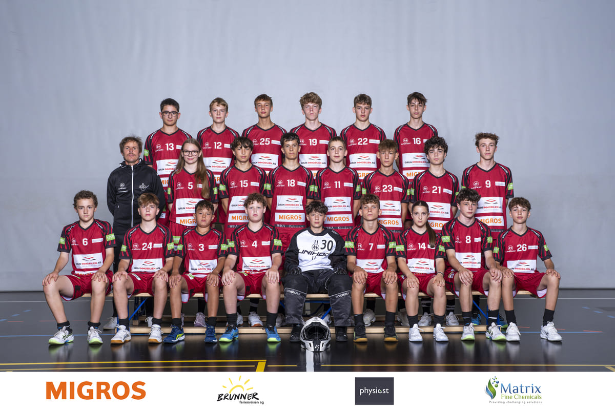 Junioren U16_UHC Sarganserland_Saison 2025-2026_01 (2) (2) Junioren U16_UHC Sarganserland_Saison 2025-2026_01 (2) (2)